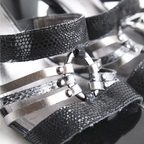 Anne Klein Black Sandal Heels - Picture 2 of 9